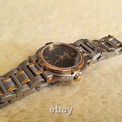 Gucci 9000L 18K Gold Plated Two tone Women's Watch (a160)