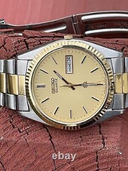 Vintage Seiko SQ Men's Day Date Gold Two/Tone 5H23-8020 Excellent