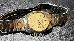 Vintage Seiko SQ Men's Day Date Gold Two/Tone Watch Stainless Steel Three Jewels