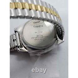Women's Timex, Shattered face. Two toned band. T2M828, CR 1216 Cell