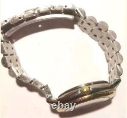 Montre pour femmes Vtg Gucci 8000.2l en or et argent avec bracelet en acier et cadran noir, fabriquée en Suisse